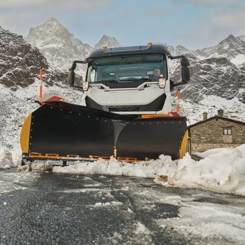 Schneepflug für leichte Fahrzeuge - Unix - Bucher Municipal AG