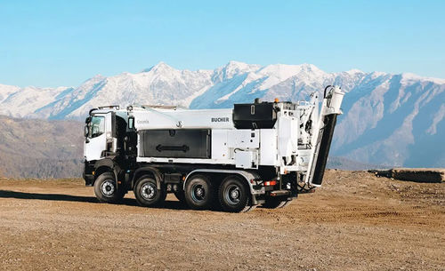 Mobile Betonmischanlage - Cosmix - Bucher Municipal AG - mit Einfachchassis