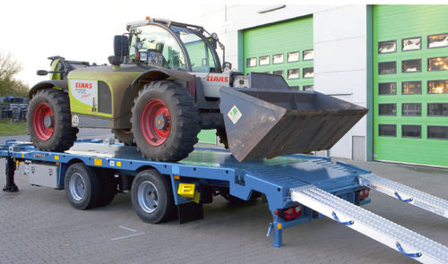 Anhänger für Fahrzeuge - Multi-Carrier - Hüffermann Transportsysteme GmbH  - 2-Achsen / angehängt