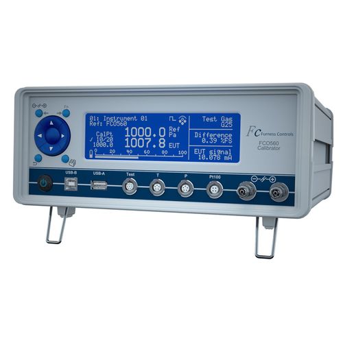 Druckkalibrator - FCO560 - Furness Controls - Durchfluss / für Manometer / für Durchflussmesser