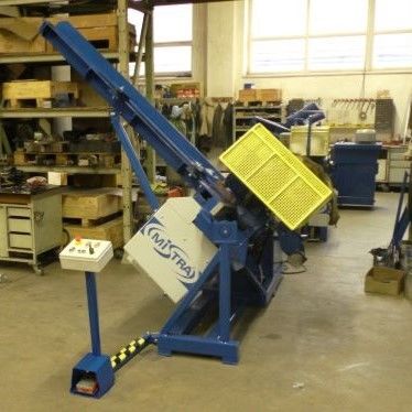 Hydraulikschere - KAJMAN 600A - MISTRA s.r.o.  - für Stahlschrott / Profil / Alligator
