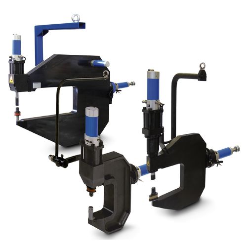 Clinchmaschine - RIVCLINCH&reg; - Böllhoff Verbindungstechnik GmbH