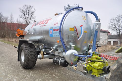 Wasserspeicherbecken - Pomot Sp. z o. o. (GmbH) Chojna  - Klärschlamm / verzinkt / schleppbar