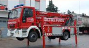 LKW-montierter Feurschutz Lift - DT 28 F - Cela - teleskopisch / Gelenkarm / für die Feuerwehr