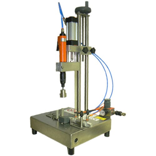 Pneumatische Verschliessmaschine - F.C.L. Engineering - vertikal / halbautomatisch / für Plastik-Schraubdeckel