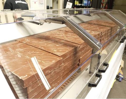Schokoladenauflöser - Quickmelter QM40 - Prefamac Chocolate Machines N.V. - Butter / für die Lebensmittelindustrie / Edelstahl