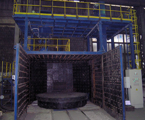 Strahl- und Lackierstraße - Shotblasting сhamber with a turntable - Techvagonmash