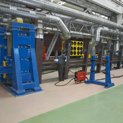 Elektromechanischer Schweißpositionierer - HWR series - Techvagonmash - drehbar / 2-Achs