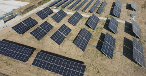 Einachsiger Solar-Tracker - SuperTrack - Trina Solar - festinstalliert