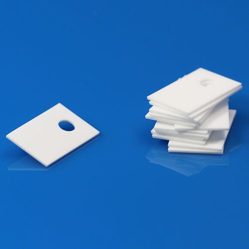 Isolationskeramik - TO-220 - Xiamen Innovacera Advanced Materials Co., Ltd - Folie / Aluminiumoxid / Aluminiumnitrid