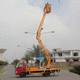 LKW-montierte Gelenkarbeitsbühne / hydraulisch / für Außenbereich / kompakt
