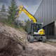 mittelgroßer Bagger / auf Raupen / Diesel / für Baustellen