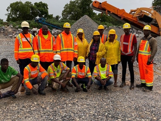 EFFIZIENZSTEIGERUNG DANK ZWEITEM ROCKSTER BRECHER BEI TROPIC MINING & QUARRY IN BURKINA FASO