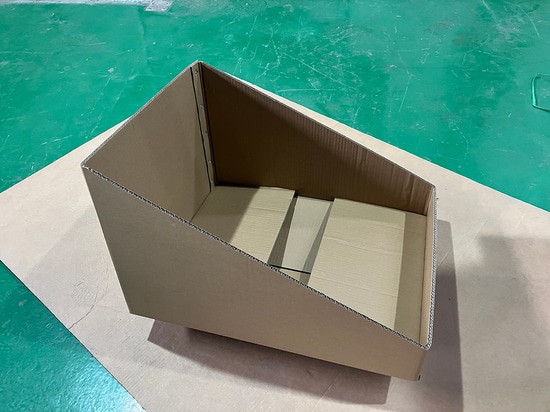 Offene Regalboxen aus Wellpappe | Display-Boxen-Verarbeitung mit BM2508-Pro Boxenherstellungsmaschine