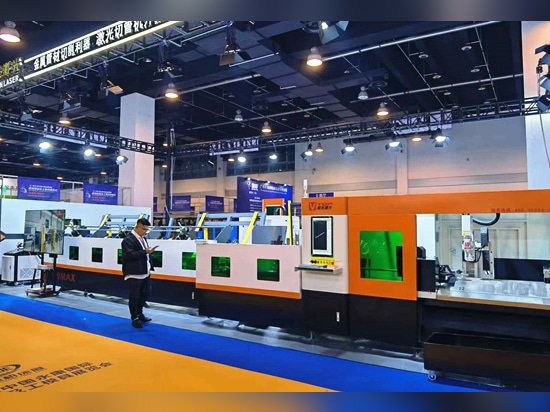 Neu auf dem Markt: Der V9Max von Golden Laser - intelligent, kompakt und unübertroffen beim Laserschneiden von Metallrohren"