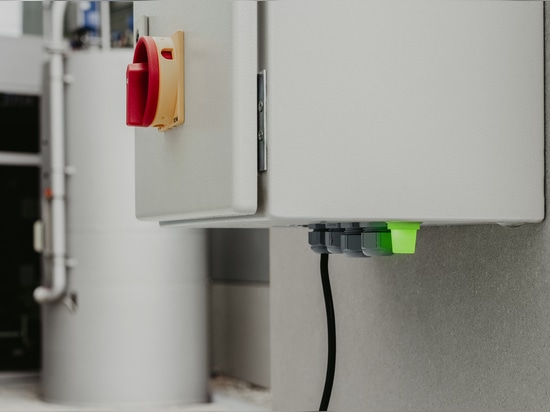 NivoLED®-Signalleuchte am Schaltschrank