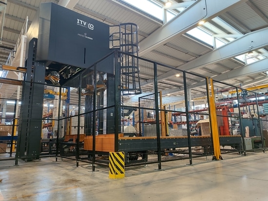 Innovas Stretch-Haube bei ITV Ice Makers