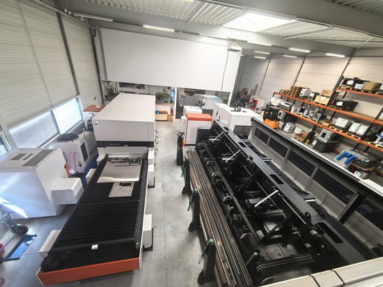 Erschließen Sie Präzision und Geschwindigkeit: Entdecken Sie fortschrittliche Faserlaserlösungen bei Golden Laser Europe!