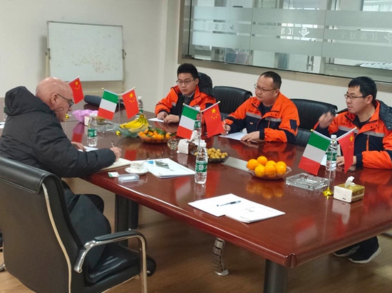 Maschinenvertreter aus Italien besuchte unsere Fabrik - Suntop