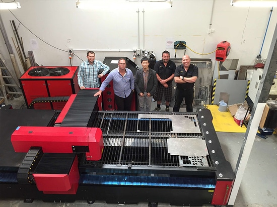 Massey University erwirbt YAG-Laserschneidanlage von SUNTOP
