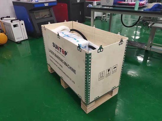 Tragbare Laserbeschriftungsmaschine für kolumbianischen Kunden erfolgreich verpackt und versandt