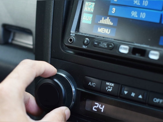 Auto-Audio