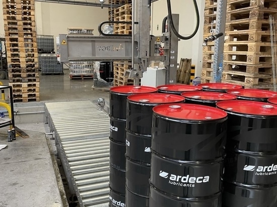 Neue Abfüllanlage für Fässer und IBCs für Schmierstoffe, Belgien