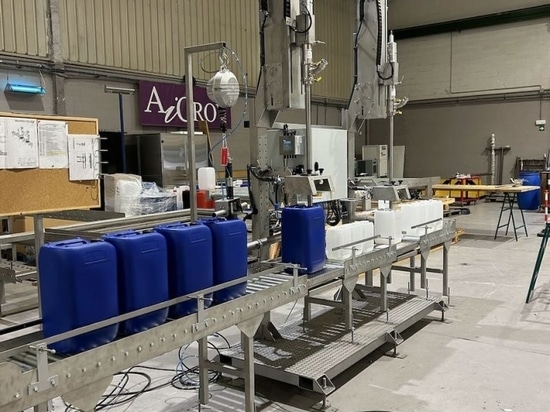 Halbautomatische Abfüllanlage für Kanister