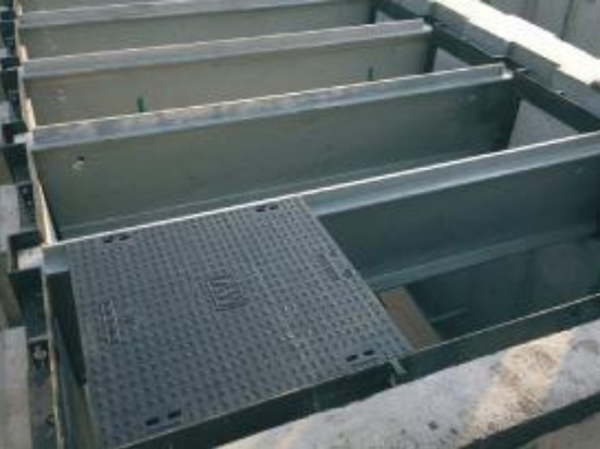 MACHINED FACE F900 – Hochpräziser Inspektionsdeckel für extreme Belastungen