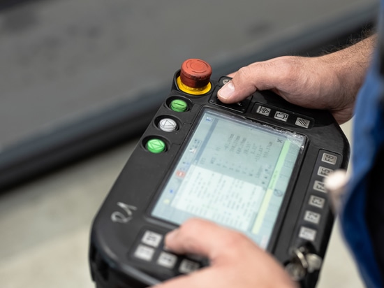 TAWERS WG4 Handprogrammiergerät mit Touchscreen