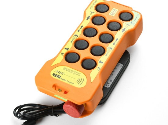 REMdevice präsentiert das neue flache USB-Ladegerät