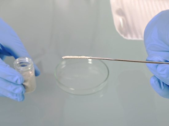 Feindosier-Spatel für kleinste Probenmengen: Mikropulver-Spatel, eckig/halbrund, aus Edelstahl (Bürkle GmbH)