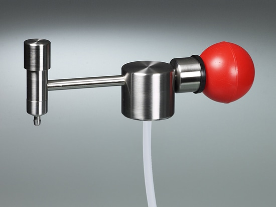 Lösemittelpumpe Mini: kompakt und flexibel – für das präzise Dosieren von Lösemitteln aus Kleingebinden (Bürkle GmbH)