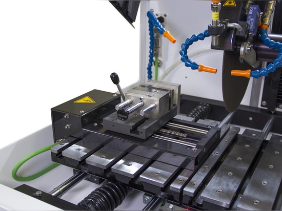 X-Achsentabelle automatisch oder manuell, Anschlag 150 Millimeter