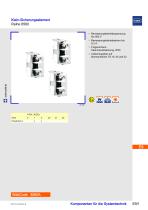 Small Fuse Bases Series 8560 - 1